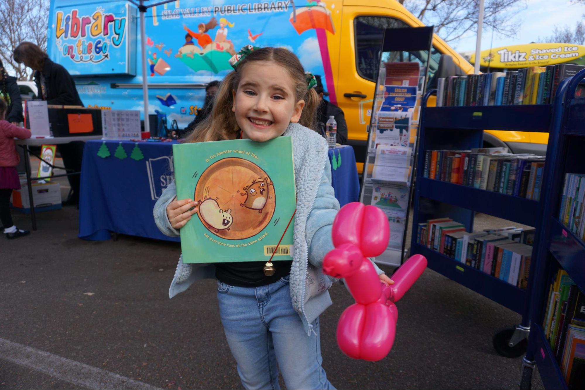 AR24-25 Community Events Balloon